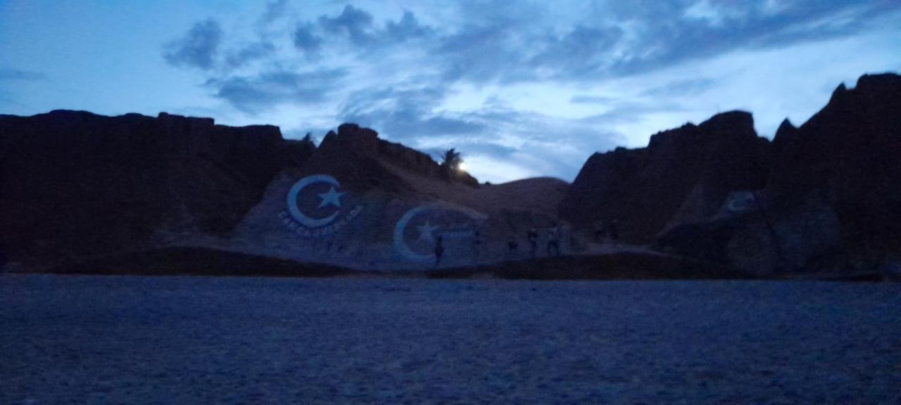 Subindo As Dunas Chales Canoa Quebrada Exterior photo